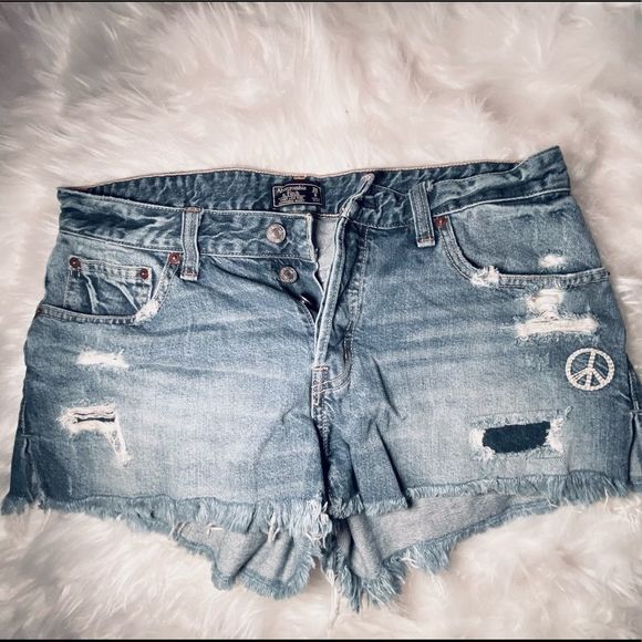 Abercrombie & Fitch Pants - Abercrombie & Fitch Ames low rise shorts